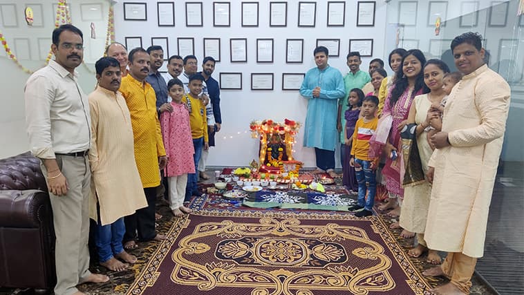 CompanyResponsibility_Caraousel_India CompanyResponsibility_Caraousel_India