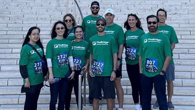 CompanyResponsibility_Caraousel_LA CompanyResponsibility_Caraousel_LA